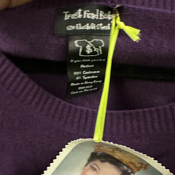 Trust Fund Baby 100% Cashmere Medium - Picture 9 of 9